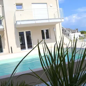  Appartement Aura Ar Holiday-home
